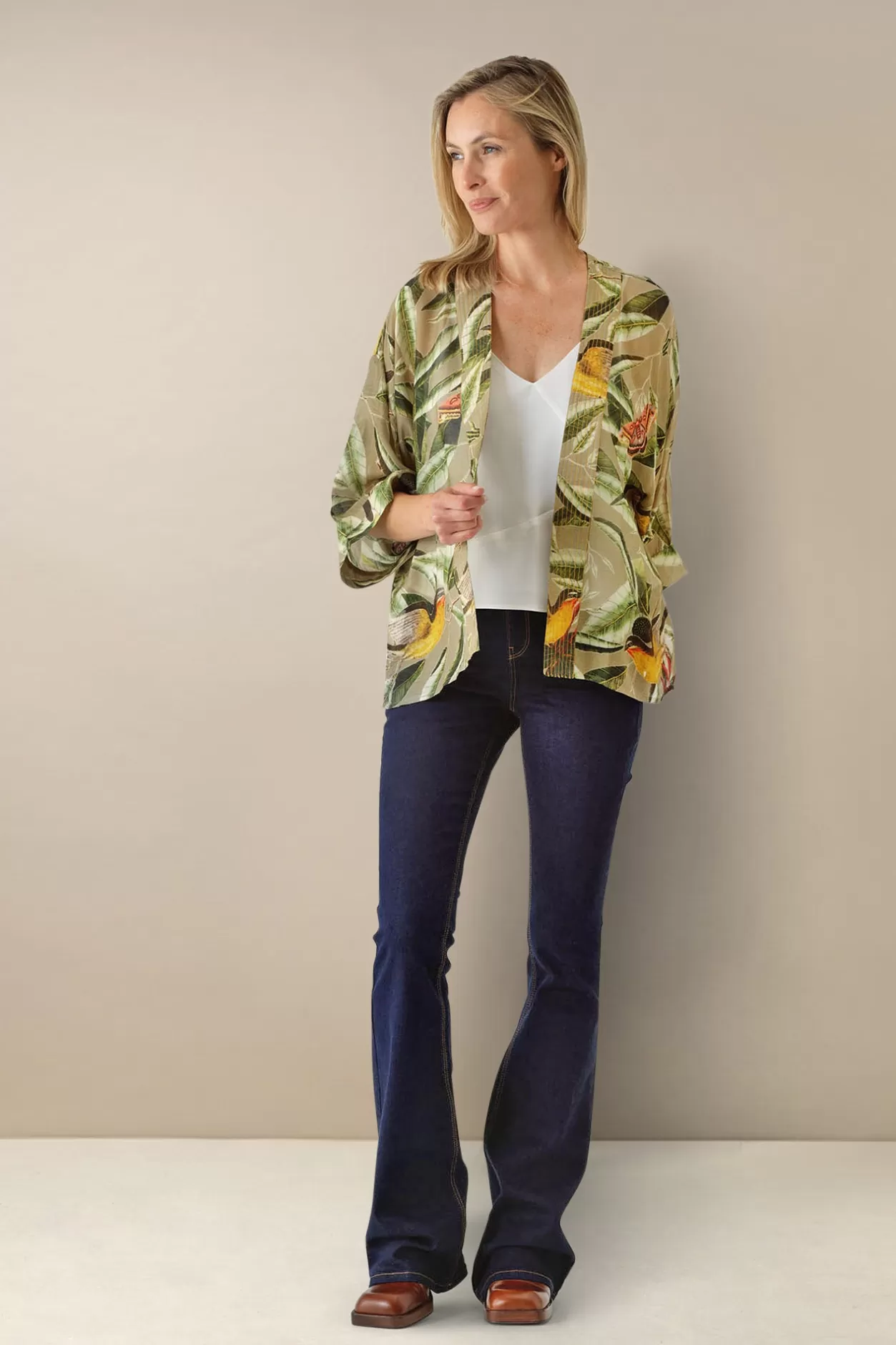 Women One Hundred Stars Kew Evergreen Stone Kimono